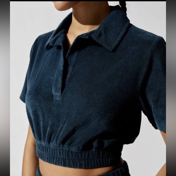 CARBON 38 Micro Terry NAVY SHORT-SLEEVE CROP POLO/ NWT! ❄️🎁 - Picture 1 of 5